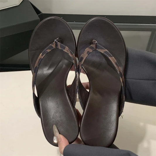 Eilyken Slippers Fashion