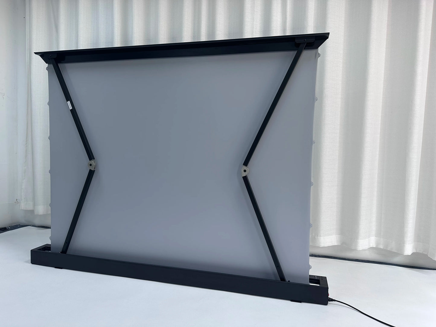 Projection Screen