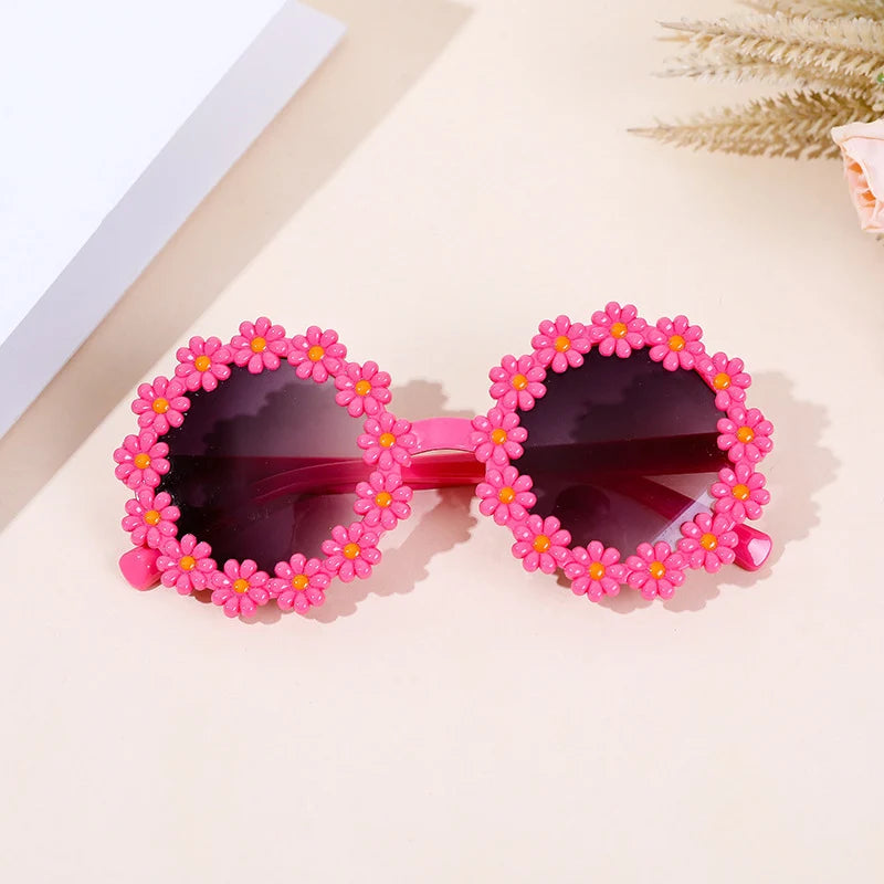 Cute Daisy Baby Sunglasses Fashion Outdoor Travel Beach UV Protection Glasses for Boy Girl 1-6 Years Kids Photography Props