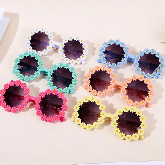 Cute Daisy Baby Sunglasses Fashion Outdoor Travel Beach UV Protection Glasses for Boy Girl 1-6 Years Kids Photography Props